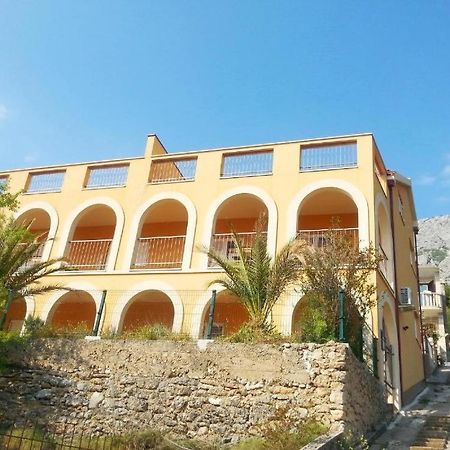 Hacienda Valmare Apartment Brela Exterior photo